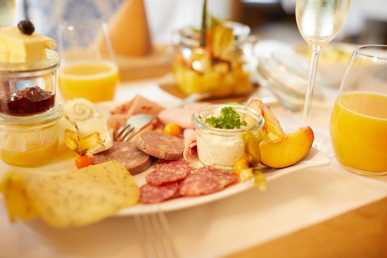 Hotel Landgraf Schwalmstadt Eksteriør bilde